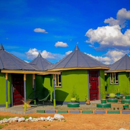 Amanya 3-Bedroom Hut อัมโบเซลี ภายนอก รูปภาพ