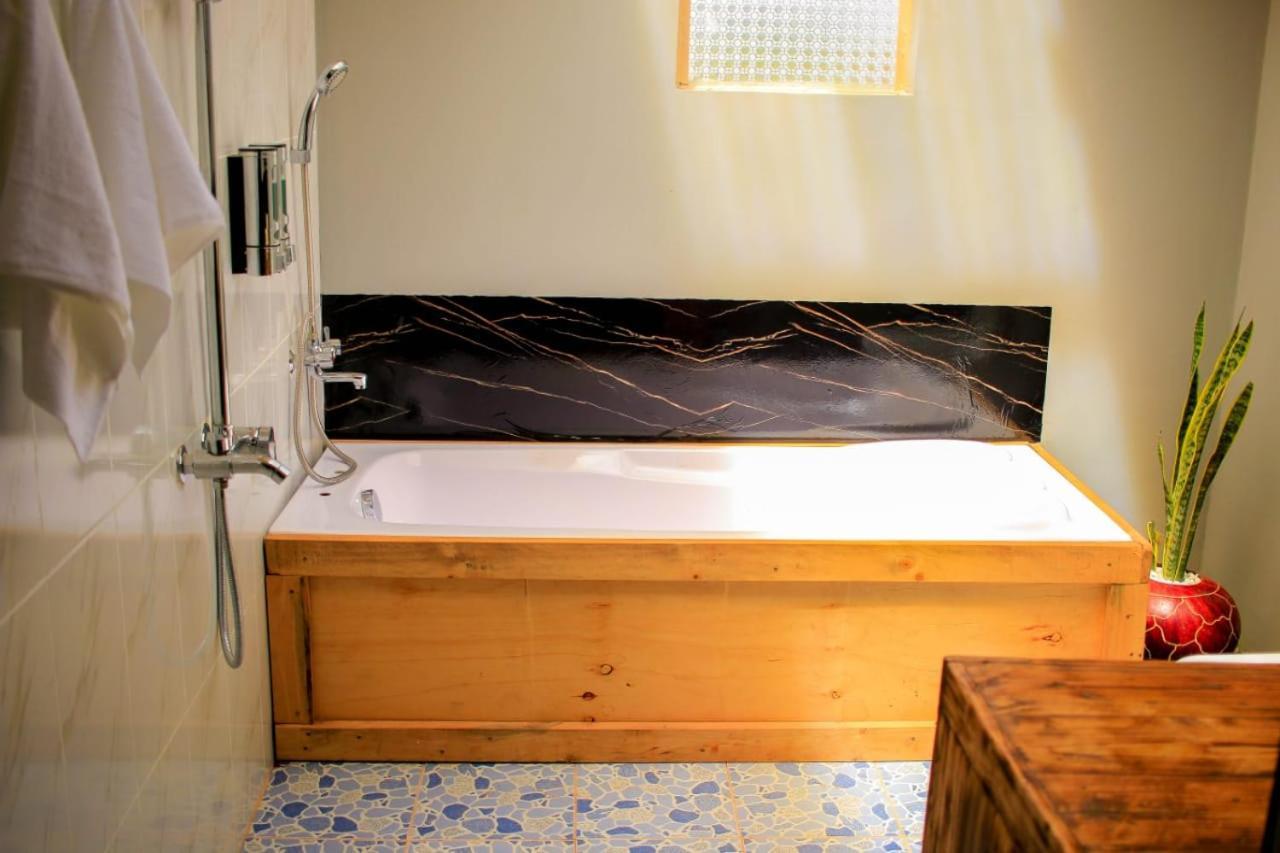 Amanya 3-Bedroom Hut อัมโบเซลี ภายนอก รูปภาพ