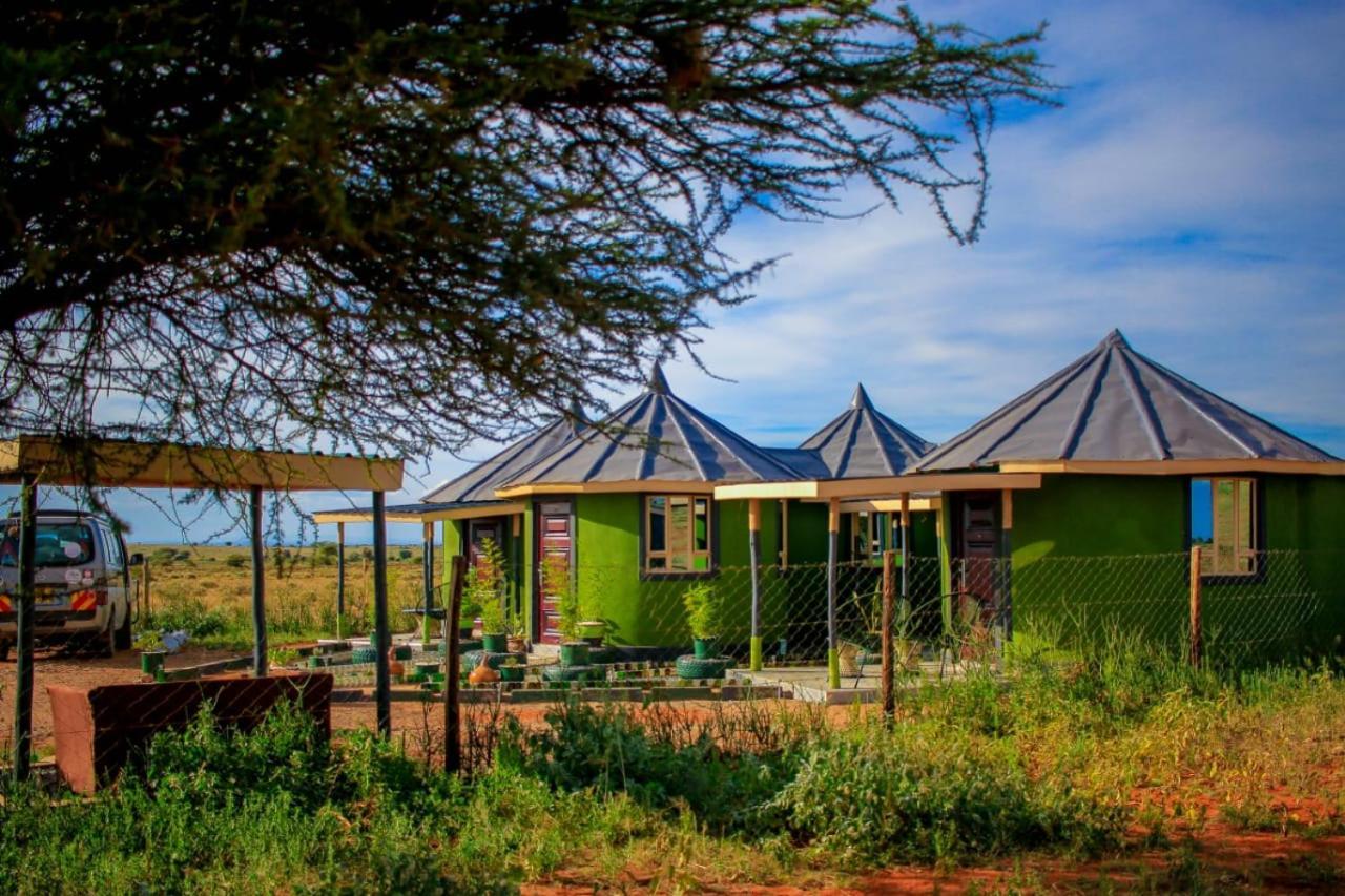 Amanya 3-Bedroom Hut อัมโบเซลี ภายนอก รูปภาพ